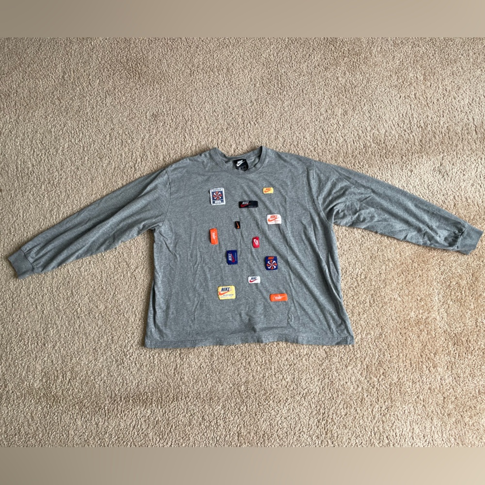 Women's Nike Gray Long Sleeve Shirt with Nike Patches